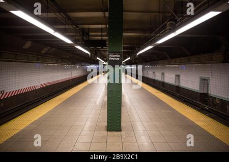 Empty subway platform out and about for Coronavirus Disease COVID-19 Pandemic Impacts New Yorkers, , New York, NY March 20, 2020. Photo By: Mark Doyle/Everett Collection Stock Photo