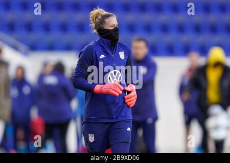 Harrison, United States Of America. 07th Mar, 2020. HARRISON. USA. MAR 07: Alyssa Naeher of the USA at training during the 2020 SheBelieves Cup Women's International media activities of the USA ahead of the friendly against Spain at Red Bull Arena in Harrison, NJ, USA. ***No commericial use*** (Photo by Daniela Porcelli/SPP) Credit: SPP Sport Press Photo. /Alamy Live News Stock Photo