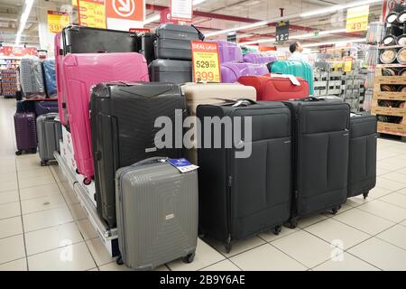 Luggage 2025 discount store