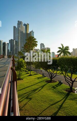 Panama City ocean promenade, Cinta Costera Balboa avenue / sidewalk with skyline backgound, Panama City, Central America Stock Photo