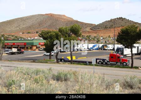 truck stop near kingman az stock photo alamy alamy