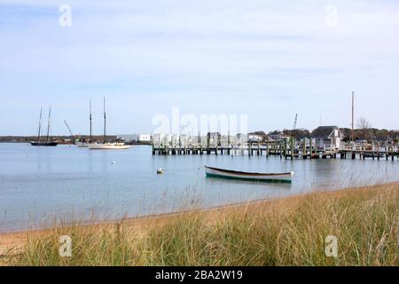 Vineyard Haven Harbor, Tisbury, Martha’s Vineyard, Massachusetts, USA Stock Photo