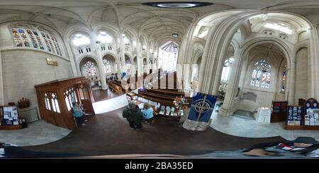 360 degree panoramic view of Dunedin Diocese St Paul cathedral and altar for worshippers