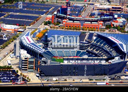 Aerial view of Philadelphia, Pennsylvania, with a focus on two of the city  professional sports venues: Citizens Bank Park, home of the baseball  Philadelphia Phillies (foreground); and the football Philadelphia Eagles'  Lincoln