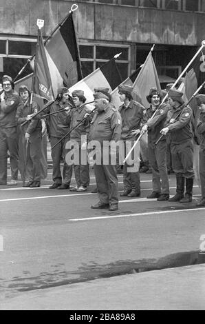 01 May 1978, Saxony, Leipzig: Comrades of the GST with GDR flags - 1 May 1978 in Leipzig - one year before the 30th anniversary of the GDR. Exact date of recording not known. Photo: Volkmar Heinz/dpa-Zentralbild/ZB Stock Photo