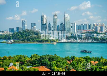 KEPPEL HARBOR / SINGAPORE, 29 APRIL 2018 - Reflections at Keppel Bay in Singapore is a 99-year leasehold luxury waterfront residential complex on appr Stock Photo