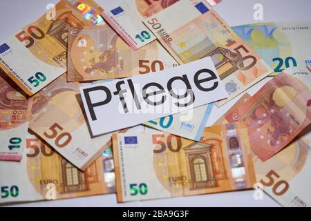 Covid-19 symbol in  Marktoberdorf, Germany, March 26, 2020. Due to the Corona virus disease (COVID-19) , worldwide governments have to spend a lot of money for emergency programs. on March 26, 2020 in Marktoberdorf, Germany  © Peter Schatz / Alamy Live News Stock Photo