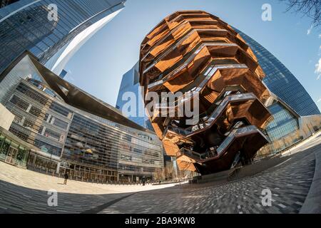 The Vessel and the Hudson Yards are devoid of tourists in New York on Tuesday, March 24, 2020 because of social distancing and the COVID-19 pandemic. (© Richard B. Levine) Stock Photo