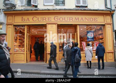 Shop front Montmarte, Paris, France Stock Photo