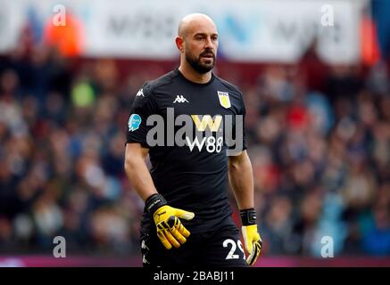 Aston Villa's goalkeeper Jose Reina Stock Photo