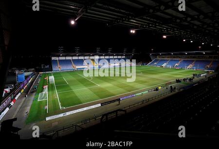 A general view of the Kassam Stadium prior to kick-off Stock Photo