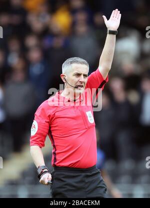 Referee Darren Bond Stock Photo - Alamy