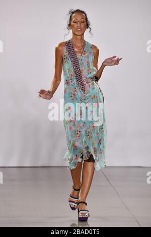 NEW YORK, NEW YORK - SEPTEMBER 08: Pat Cleveland walks the runway for Nicole Miller during New York Fashion Week: The Shows at Gallery II. Stock Photo