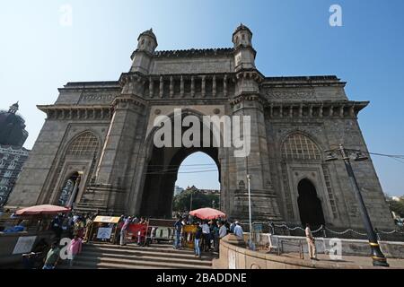 Gateway of India, monument commemorating the landing of King George V and Queen Mary in 1911, Mumbai, Maharashtra, India Stock Photo