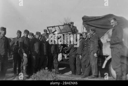 Second World War / WWII Historical photo of german invasion - Waffen SS troopers in USSR - 1942 - 1943 Stock Photo