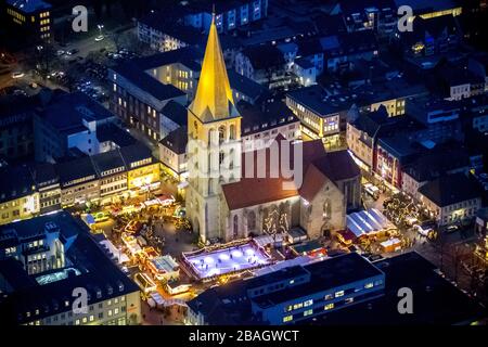 , city centre with Christmas Market at St. Paul's Church in Hamm, 17.12.2013, aerial view, Germany, North Rhine-Westphalia, Ruhr Area, Hamm Stock Photo
