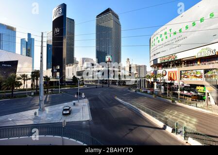 One week into the Las Vegas shut down due to Coronavirus, the Strip is fairly empty. Most residents seem to be heeding Governor Sisolak’s request you “Stay home for Nevada” with evidence of throughout Clark County, NV. The Empty Streets of Las Vegas Near The Aria Casino and Resort on Las Vegas Blvd. Photo Credit: Ken Howard/Alamy