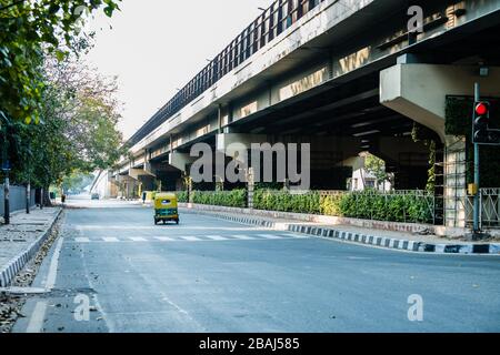 New Delhi, India. 22nd Mar 2020. A street view near RK Puram Metro Station, New Delhi after called off citizen curfew to prevent pandemic novel corona Stock Photo