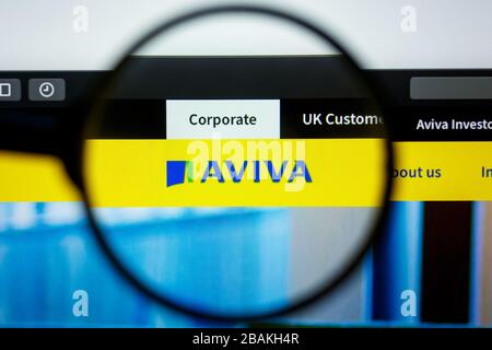 Los Angeles, California, USA - 12 June 2019: Illustrative Editorial of Aviva website homepage. Aviva logo visible on display screen Stock Photo