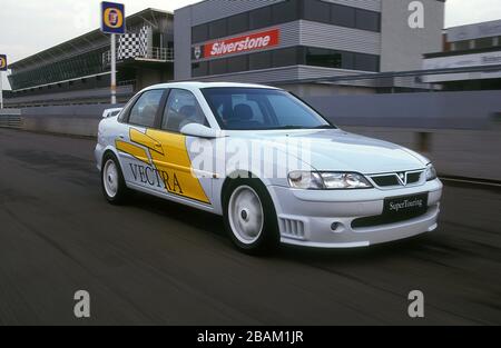 1996 Vauxhall Vectra Super Touring Special edition driving on the Silverstone Curcuit  Northants UK Stock Photo