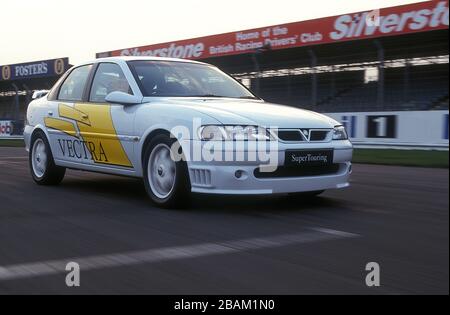 1996 Vauxhall Vectra Super Touring Special edition driving on the Silverstone Curcuit  Northants UK Stock Photo