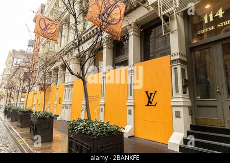 Louis Vuitton Store On Streets Soho Manhattan New York Stock Photo