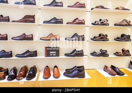 ecco shoe dealers