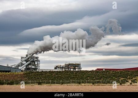 Heavy industry in the Scottish Highlands at the Norbord wood factory, one of the largest Oriented Strand Board producers in Europe Stock Photo