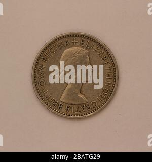 Großaufnahme einer Englischen 5 Shilling Münze Stock Photo