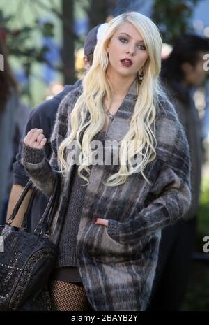 Taylor Momsen 2010, Photo By John Barrett/PHOTOlink Stock Photo