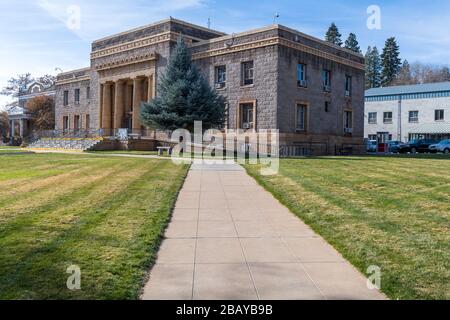 Susanville California USA November 19 2018 Steps Lead To The   Susanville California Usa November 19 2018 The Lassen County Courthouse Was Completed In 1917 2bayb9b 