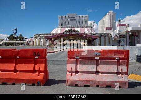 General view of the closed entrance to the Circus Circus Hotel & Casino amid the global coronavirus COVID-19 pandemic, Monday, March 23, 2020, in Las Vegas. (Photo by IOS/Espa-Images) Stock Photo