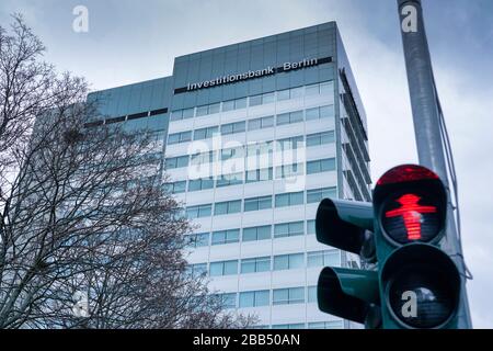 Hauptsitz Investitionsbank Berlin an der Bundesallee Bezirk Wilmersdorf. Anlaufstelle für Soforthilfe für Firmen , die wirtschaftliche Verluste durch Stock Photo
