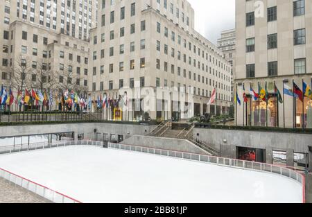 Foggy Rockefeller Center is deserted due to the COVID-19 pandemic, March 2020, New York City, USA Stock Photo