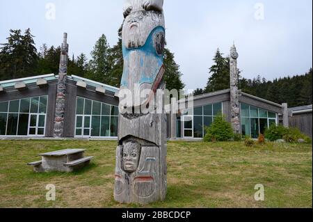 T'aanuu by Gitkinjuuwas Ronald Wilson at Haida Heritage Centre at Kay Llnagaay, Skidegate, Haida Gwaii, Formerly known as Queen Charlotte Islands, British Columbia, Canada Stock Photo