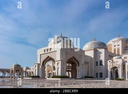 Abu Dhabi, UAE - 3rd Jan 2020: The Presidential Palace (Qasr Al Watan) is the home to formal offices of the President, Vice President and Crown Prince Stock Photo