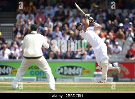 England batsman Kevin Pietersen hits a 6 off Australia spin bowler Nathan Lyon Stock Photo