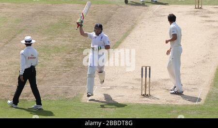 England batsman Ian Bell celebrates his century against Australia, during day four of the First Investec Ashes Test match at Trent Bridge, Nottingham. Stock Photo