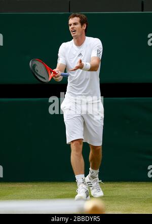 Great Britain's Andy Murray shows his frustration against Spain's Fernando Verdasco Stock Photo