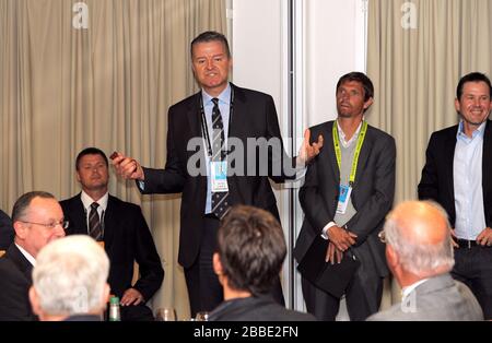 Surrey Chairman Richard Thompson during a talk to members of the Ryman Surrey Championship Stock Photo