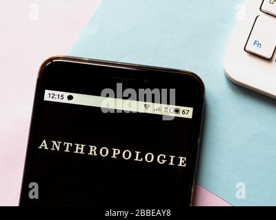 Anthropologie clothing hi-res stock photography and images - Alamy Anthropologie clothing hi-res stock photography and images - Alamy