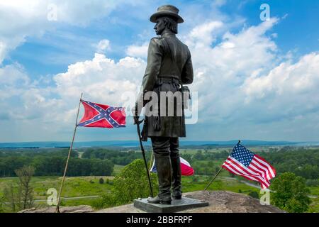 Portrait Statue of General Gouverneur K. Warren on Little Round Top at the Valley of Death Gettysburg National Civil War Battlefield Military Park Pen Stock Photo