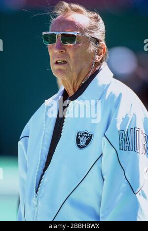 Oakland Raiders Owner Al Davis Editorial Photography - Image of football,  time: 74933632