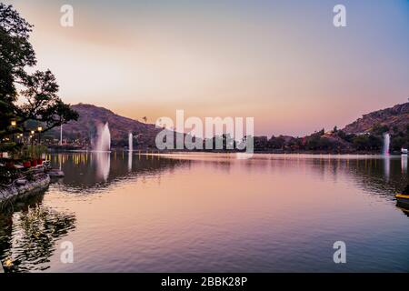 Mount Abu is a hill station in western India’s Rajasthan state, near the Gujarat border. Set on a high rocky plateau in the Aravalli Range and surroun Stock Photo