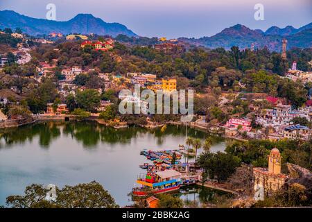 Mount Abu is a hill station in western India’s Rajasthan state, near the Gujarat border. Set on a high rocky plateau in the Aravalli Range and surroun Stock Photo