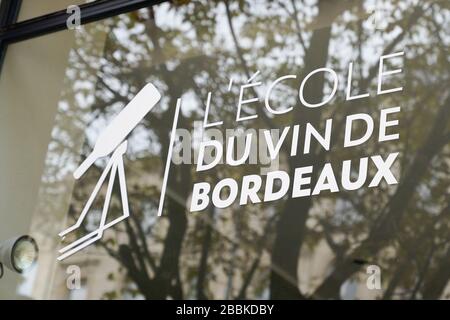 Bordeaux , Aquitaine / France - 03 15 2020 : l'ecole du vin de bordeaux means school wine in France Stock Photo