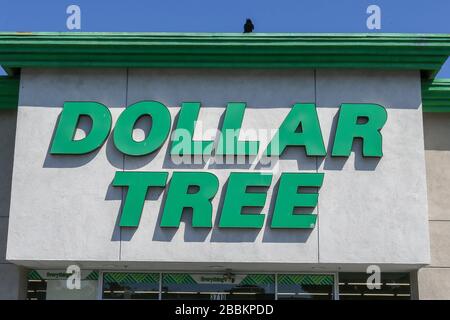 General view of DollarTree store, located at 3710 South La Brea Ave, in the wake of the coronavirus COVID-19 pandemic, on Thursday, March 26, 2020 in Los Angeles, California, USA. (Photo by IOS/Espa-Images) Stock Photo