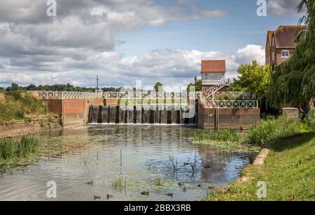 The weir on the River Avon at Abbey Mill, Tewkesbury, Gloucestershire Stock Photo