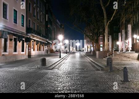 Empty streets in the evening in Dusseldorf during the Corona crisis, Uerige brewery; Rheinstrasse, old town. Stock Photo