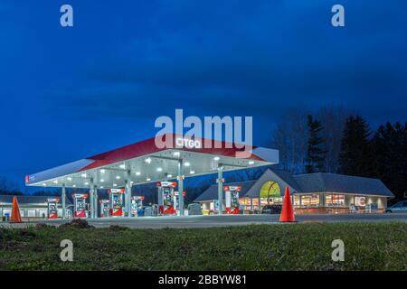 New Hartford, New York - Apr 1, 2020: Citgo Gas Station Exterior, Citgo Petroleum Corporation is a US-based Refiner, Transporter and Marketer of Trans Stock Photo